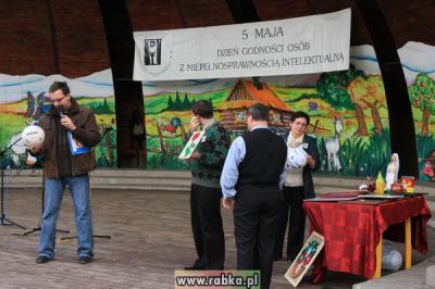 Kliknij aby obejrzeć w pełnym rozmiarze