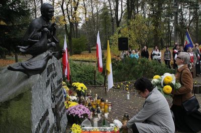 Kliknij aby obejrzeć w pełnym rozmiarze