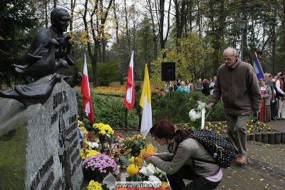 Kliknij aby obejrzeć w pełnym rozmiarze