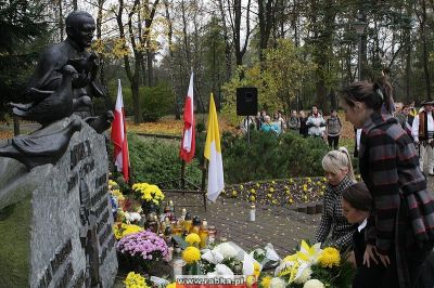 Kliknij aby obejrzeć w pełnym rozmiarze