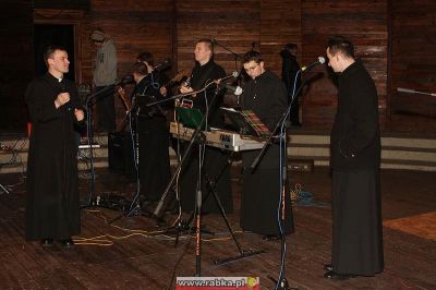 Kliknij aby obejrzeć w pełnym rozmiarze