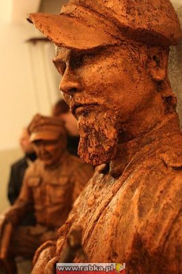 Kliknij aby obejrzeć w pełnym rozmiarze