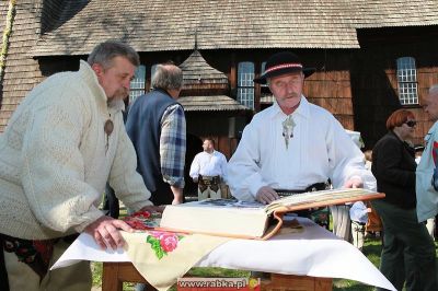 Kliknij aby obejrzeć w pełnym rozmiarze