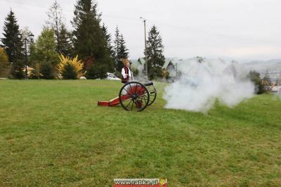 Kliknij aby obejrzeć w pełnym rozmiarze