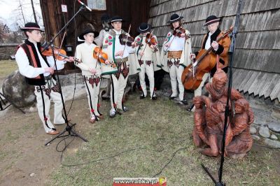 Kliknij aby obejrzeć w pełnym rozmiarze