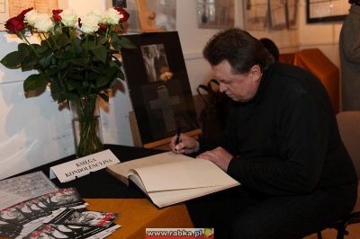 Kliknij aby obejrzeć w pełnym rozmiarze