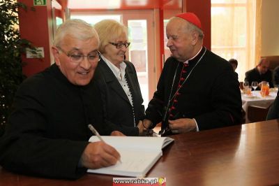 Kliknij aby obejrzeć w pełnym rozmiarze