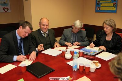 Kliknij aby obejrzeć w pełnym rozmiarze