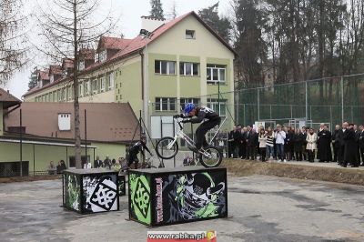 Kliknij aby obejrzeć w pełnym rozmiarze