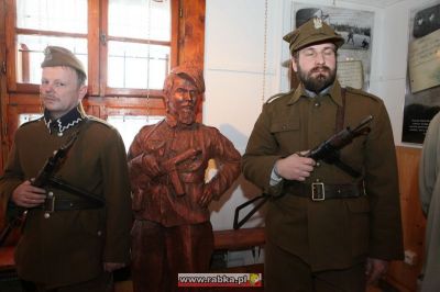 Kliknij aby obejrzeć w pełnym rozmiarze