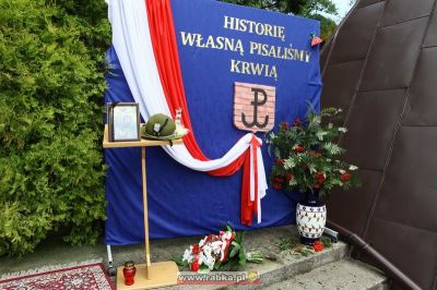 Kliknij aby obejrzeć w pełnym rozmiarze