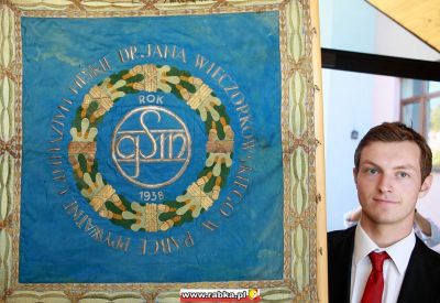 Kliknij aby obejrzeć w pełnym rozmiarze