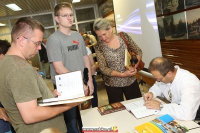 Kliknij aby obejrzeć w pełnym rozmiarze